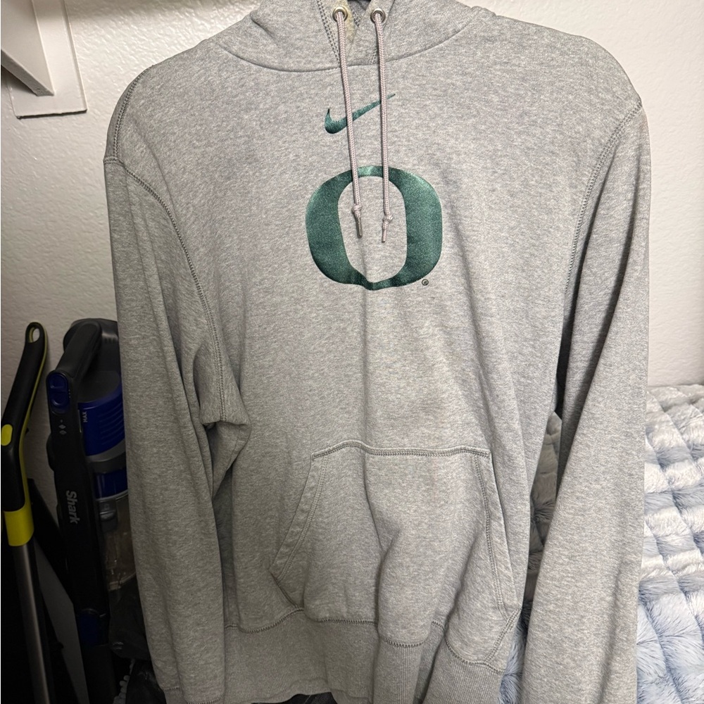 Nike Oregon Ducks Men’s Hoodie (Large)